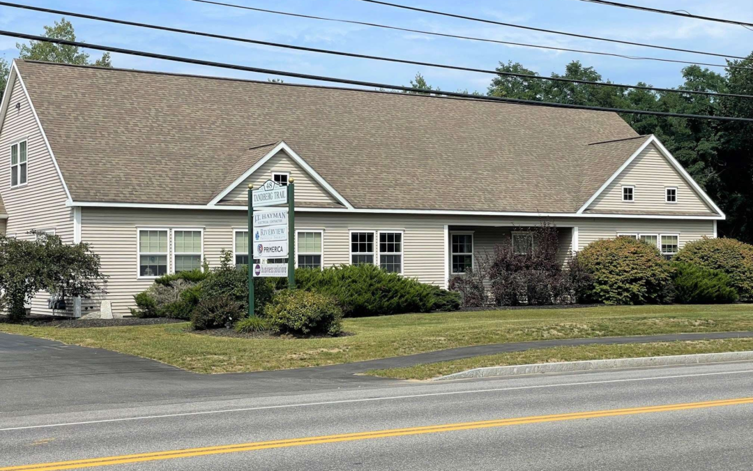 FOR LEASE – Executive Office Suite Windham Maine