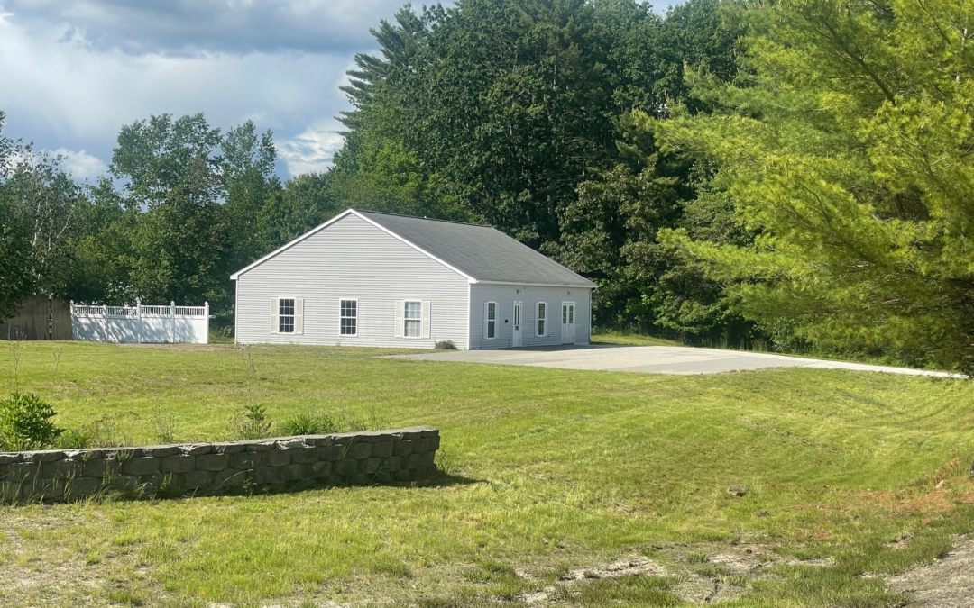 FOR LEASE – Retail, Service and/or Professional Office Space