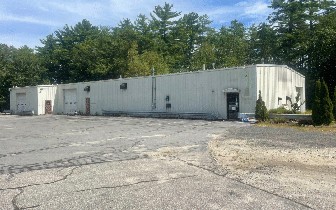 FOR LEASE – 6,984 +/- Sq. Ft. Commercial Building in North Windham