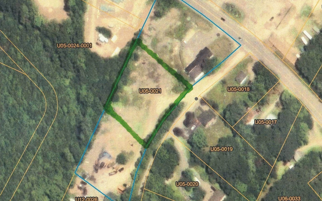 FOR SALE – Vacant Commercial Lot Naples Maine